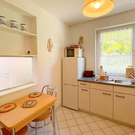 Lägenhet Waldstrasse 12 05