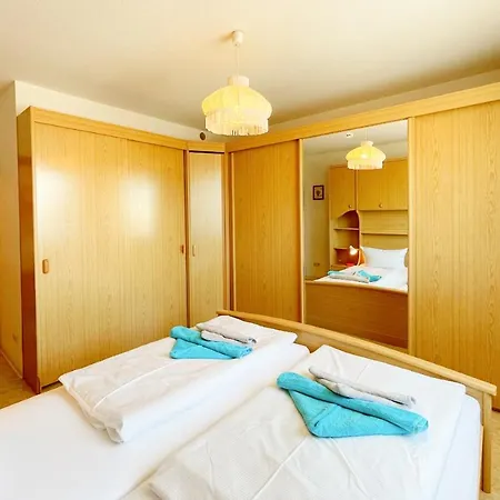 Lägenhet Waldstrasse 12 05 *