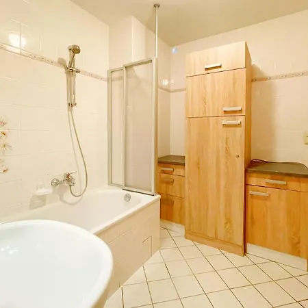 Waldstrasse 12 05 Lägenhet